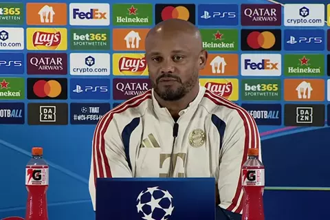 كومباني يتحدث عن.. خطة بايرن ميونخ.. قوة سان جيرمان.. وحيلته للتأهل إلى النهائي